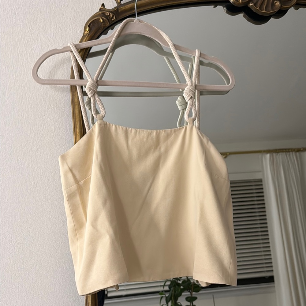 NWT Cream Sleeveless Crop Camisole Top